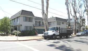 901 Burlingame Ave Apartments