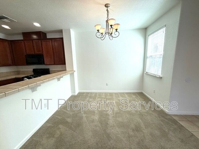 4000 Innovator Dr in Sacramento, CA - Building Photo - Building Photo