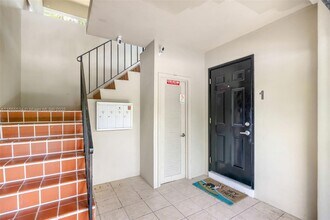 801 NE 18th Ave in Fort Lauderdale, FL - Building Photo - Building Photo