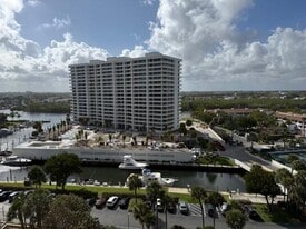4201 N Ocean Blvd in Boca Raton, FL - Building Photo