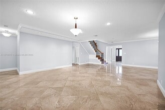 1067 SW 92nd Ave in Plantation, FL - Building Photo - Building Photo
