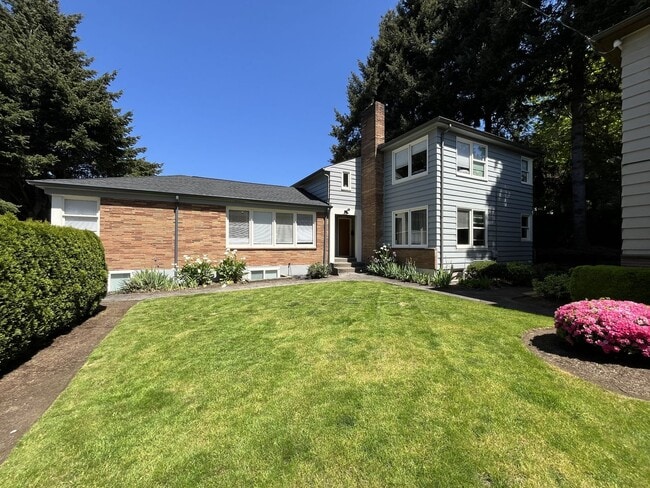 2830-2836-2836 SE 50th Ave in Portland, OR - Building Photo - Building Photo