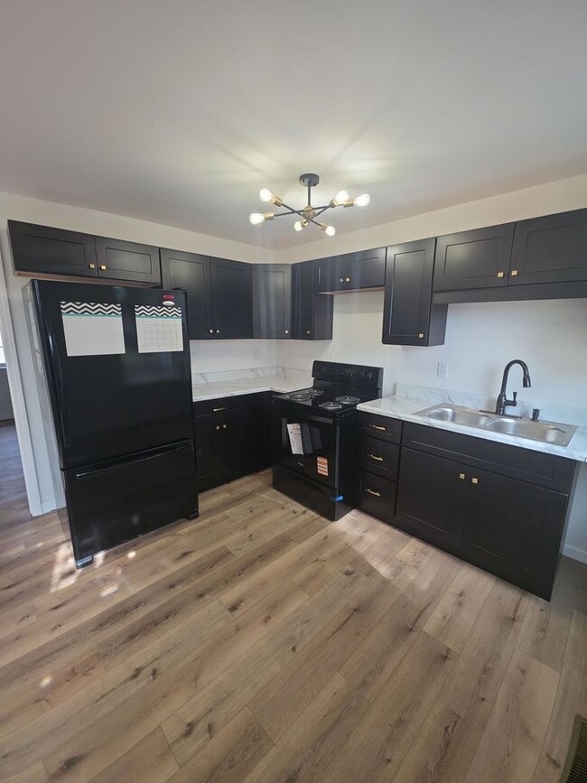 1301 Phillips Dr in Cookeville, TN - Building Photo - Building Photo