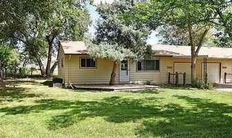 3242 Sunrise Dr in Laporte, CO - Building Photo