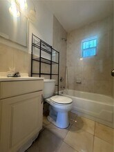 1590 NW 56th St in Miami, FL - Building Photo - Building Photo