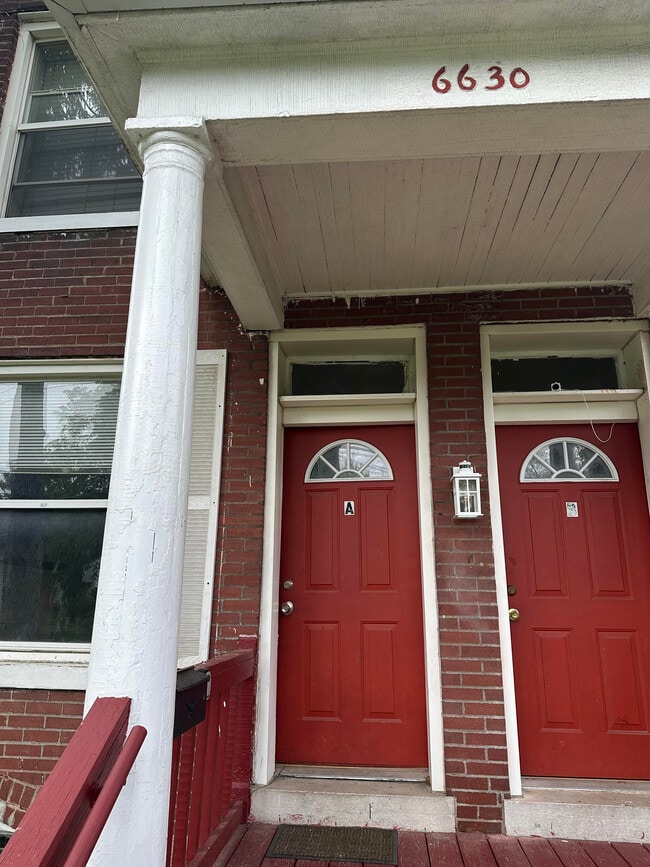 6630 Bartmer Ave, Unit 1F in St. Louis, MO - Building Photo - Building Photo