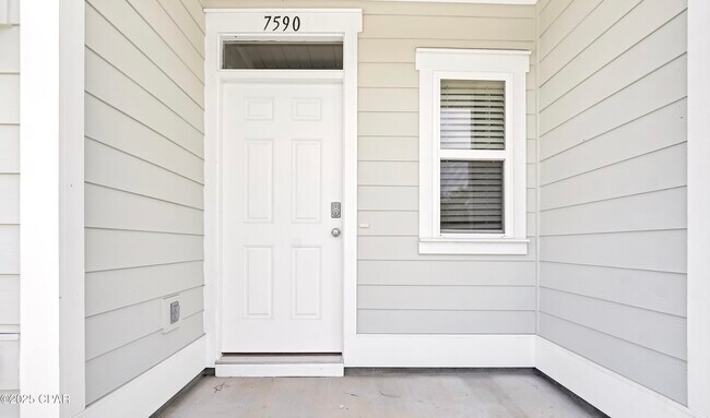 7590 Shadow Lake Dr in Panama City Beach, FL - Building Photo - Building Photo