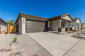 3044 W Bent Tree Dr in Phoenix, AZ - Building Photo - Building Photo