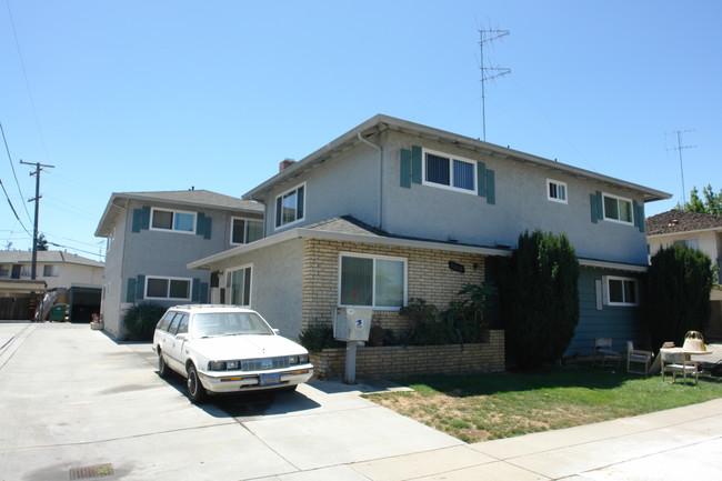 1418 Kingman Ave in San Jose, CA - Building Photo - Building Photo