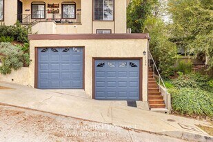 6208-6212 Roy St in Los Angeles, CA - Building Photo