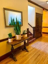 Villa Jene Apartments in Portland, OR - Building Photo - Building Photo