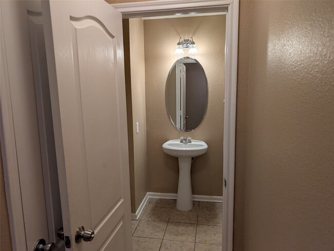 property at 18920 Sunrise Rnch Ct