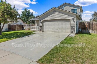 3901 Winston St in Caldwell, ID - Building Photo - Building Photo