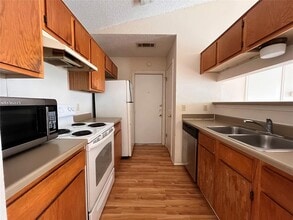 433 Sailmaster St in Lakeway, TX - Building Photo - Building Photo