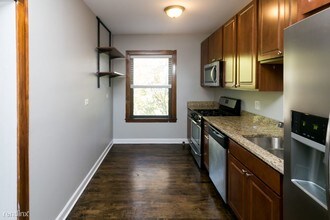 5075 N Wolcott Ave-Unit -Unit 3 in Chicago, IL - Building Photo - Building Photo