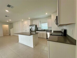 7139 Sienna Oak Aly in Orlando, FL - Building Photo - Building Photo