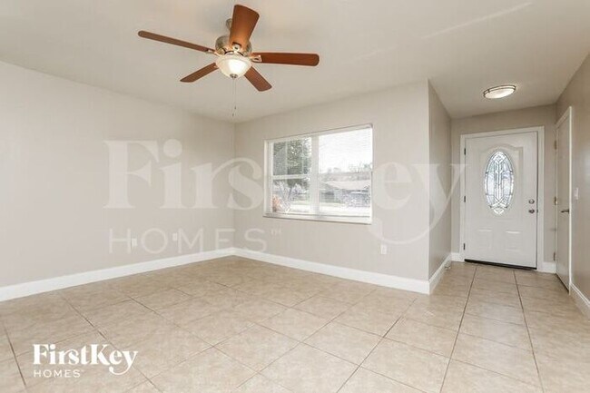 786 Vercelli St in Deltona, FL - Building Photo - Building Photo