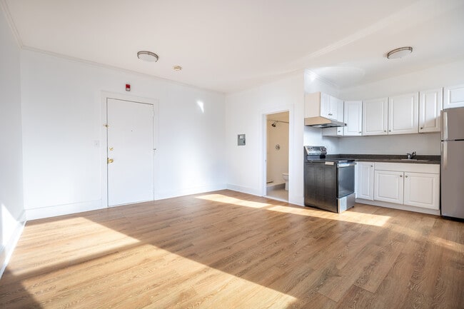 406 Main St in Ridgefield, CT - Building Photo - Building Photo