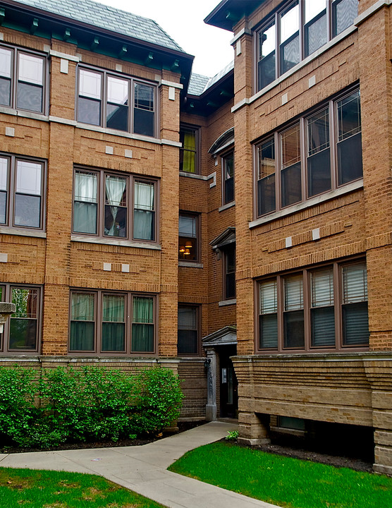 408-416 N. Taylor Ave. in Oak Park, IL - Building Photo