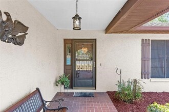 2072 Maguire Ave in Spring Hill, FL - Building Photo - Building Photo