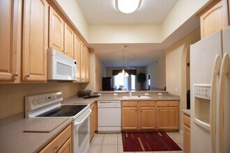 9416 Myrtle Creek Ln in Orlando, FL - Building Photo - Building Photo