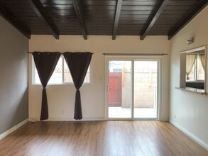 12027 Sylvester St, Unit 12025 in Los Angeles, CA - Building Photo - Building Photo
