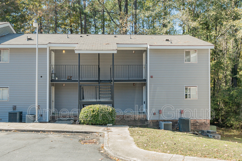 1602 14th Ave E in Jasper, AL - Building Photo