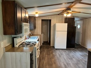 746 Pony Farm Rd in Kittanning, PA - Building Photo - Building Photo