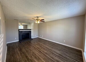 2128 Kirkwood St in Mesquite, TX - Building Photo - Building Photo