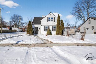 9710 Courville St in Detroit, MI - Building Photo