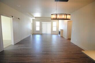 1704 Danny Boy Ln-Unit -1704 Danny Boy Lane in Wenatchee, WA - Foto de edificio - Building Photo