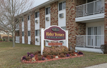 Rider Terrace Apartments in Patchogue, NY - Building Photo - Building Photo