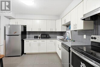 508 Quiet Pl in Waterloo, ON - Building Photo - Building Photo
