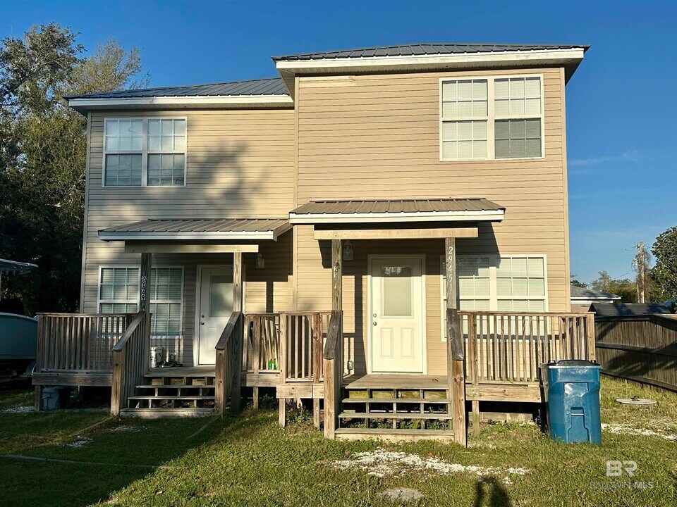 29449 Canal Rd in Orange Beach, AL - Building Photo