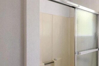 2240 India St in Los Angeles, CA - Building Photo - Building Photo