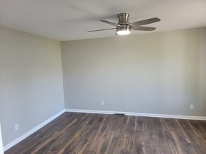 231 W 550 N in Valparaiso, IN - Foto de edificio - Building Photo