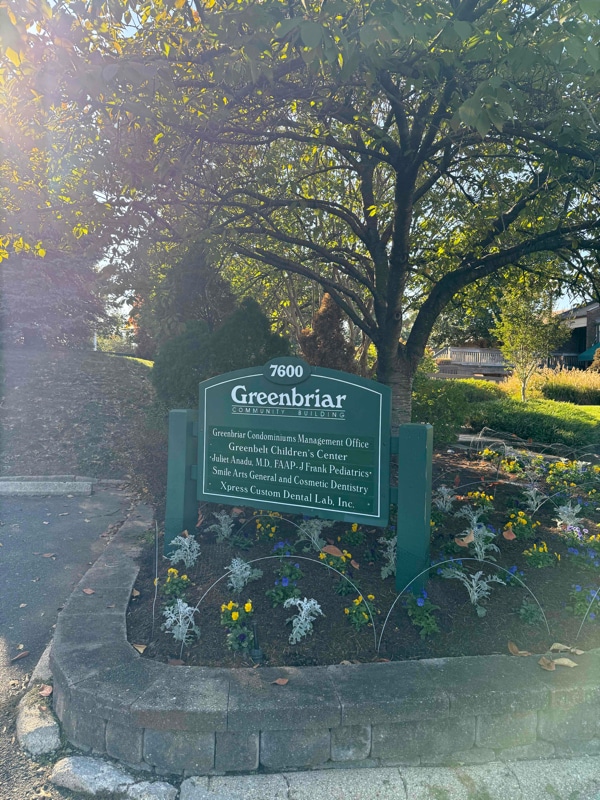 7716 Hanover Pkwy in Greenbelt, MD - Foto de edificio - Building Photo