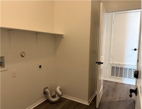 812 Watson Way in Pflugerville, TX - Building Photo - Building Photo