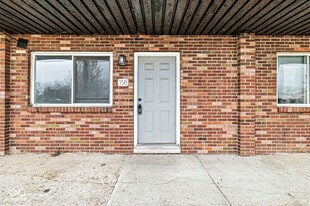 10291 Medallion Dr in Indianapolis, IN - Building Photo