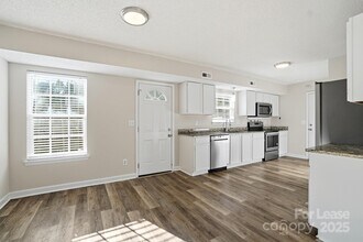 2322 Pesca Ln in Charlotte, NC - Building Photo - Building Photo