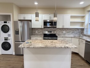 605 N 64th St in Philadelphia, PA - Building Photo - Building Photo