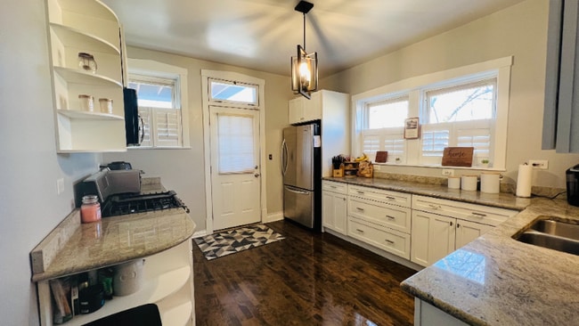 property at 3938 N Monticello Ave