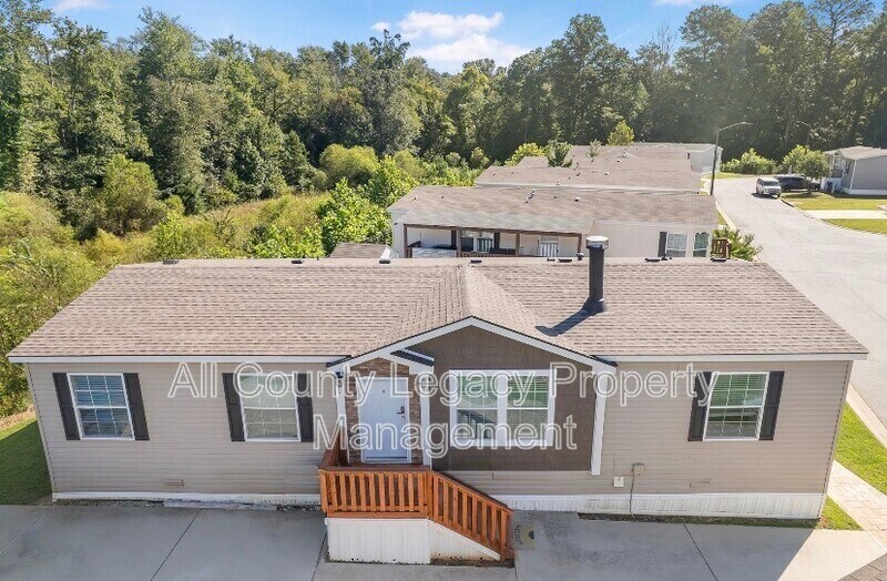 75 W Cardinal Ln in Lawrenceville, GA - Building Photo