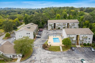 Sweetbay Apartments in East Ridge, TN - Building Photo - Building Photo