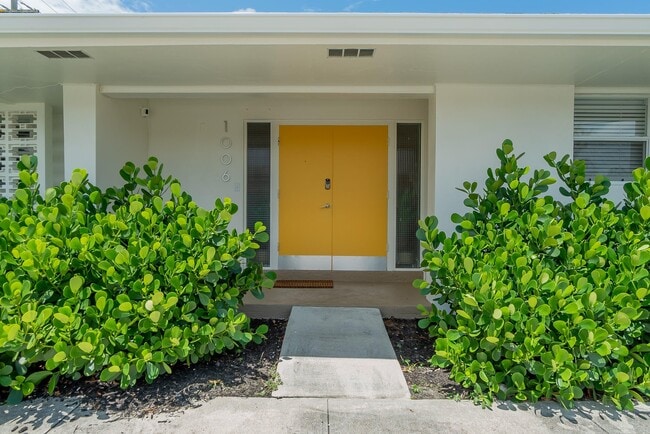 property at 1006-1016 16th Ave N