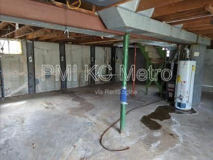 1608 W 24th Terrace S in Independence, MO - Building Photo
