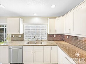 29 Sequoia Dr in Aliso Viejo, CA - Building Photo - Building Photo