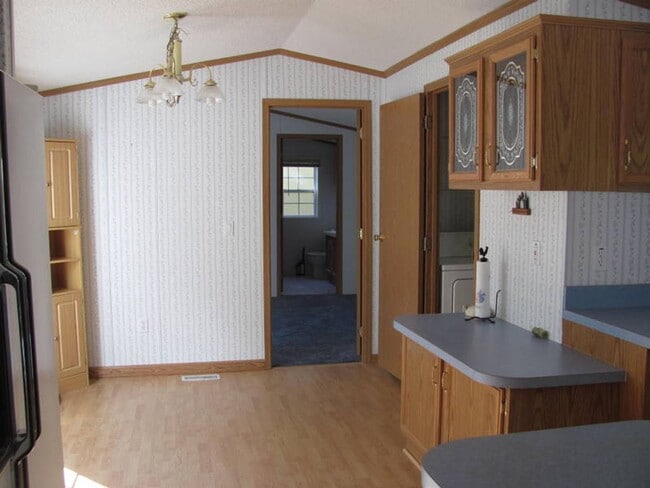 300 Litchfield Rd in Bowdoin, ME - Building Photo - Building Photo