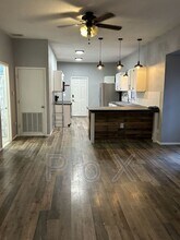 411 W Kansas St in Pittsburg, KS - Building Photo - Building Photo