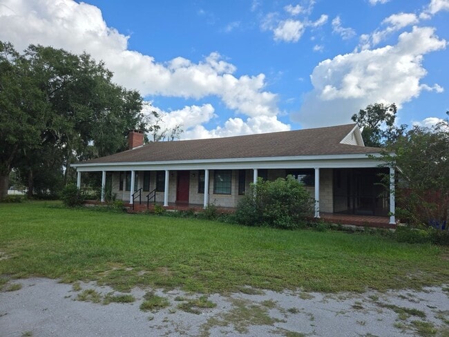 3203 W Baker St in Plant City, FL - Building Photo - Building Photo